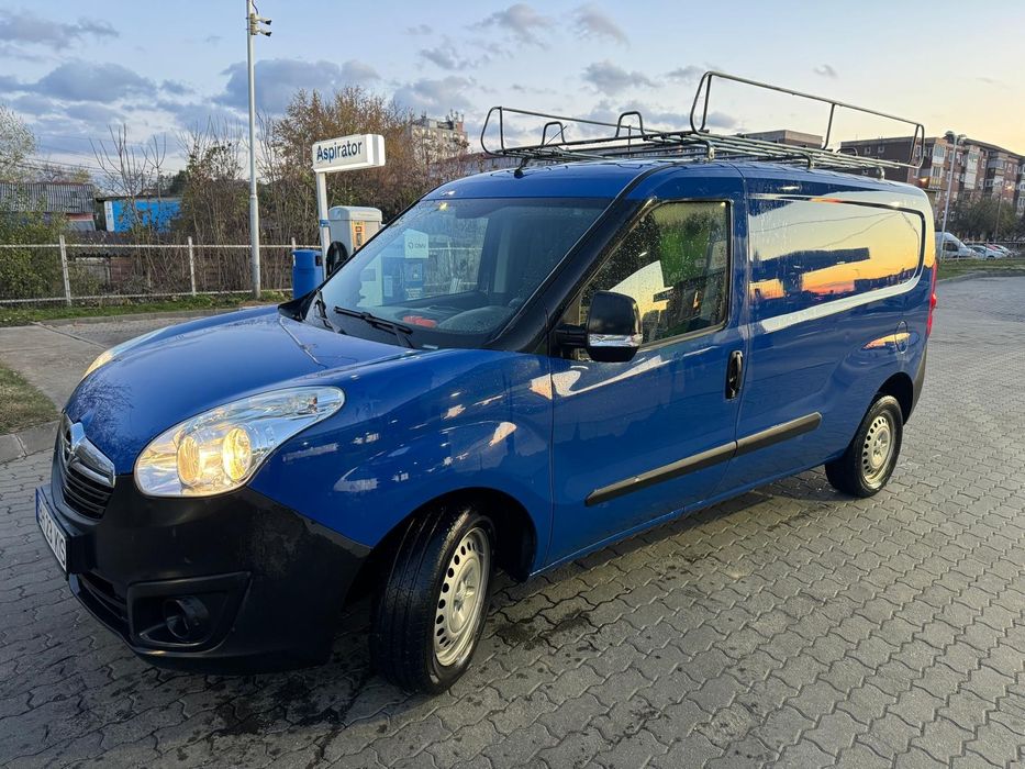 Vând Opel Combo Maxi