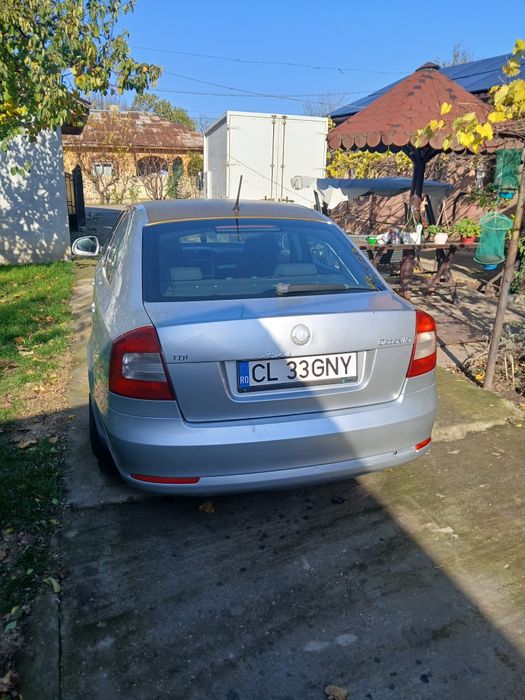 Vând Skoda Octavia 2,an fabricație 2011,1.6 diesel