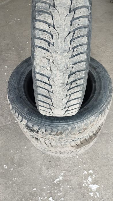 Шины на автомобиль