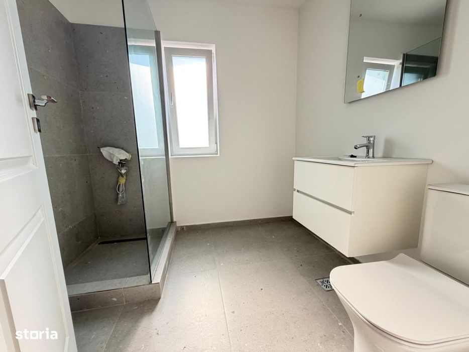 Apartament 2camere + 2 garsoniere+ 2 locuri Parcare