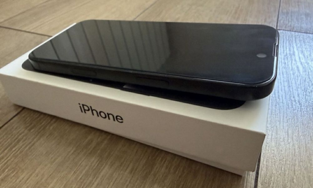 Vand Iphone 16 pro Black