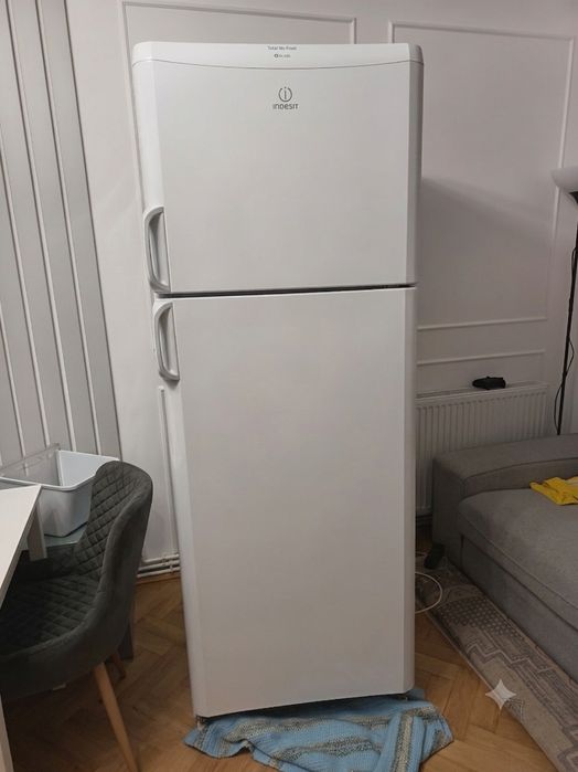 Frigider Indesit