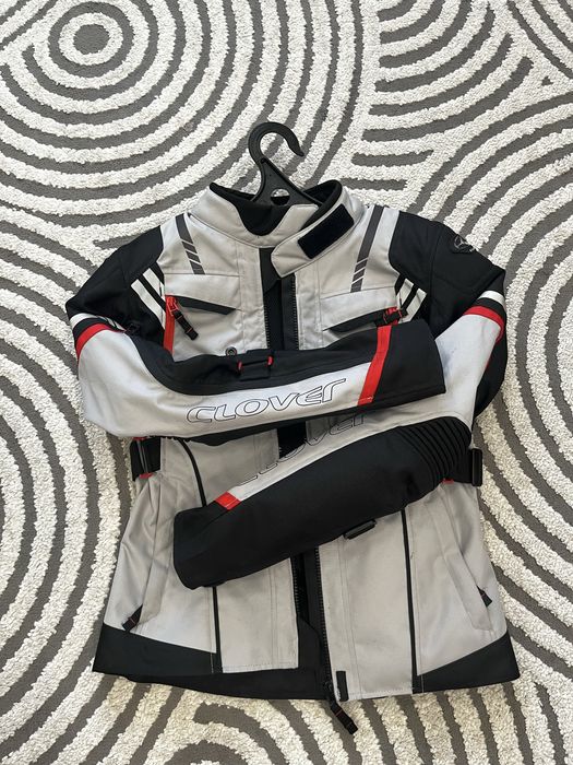 Продам мотокуртку