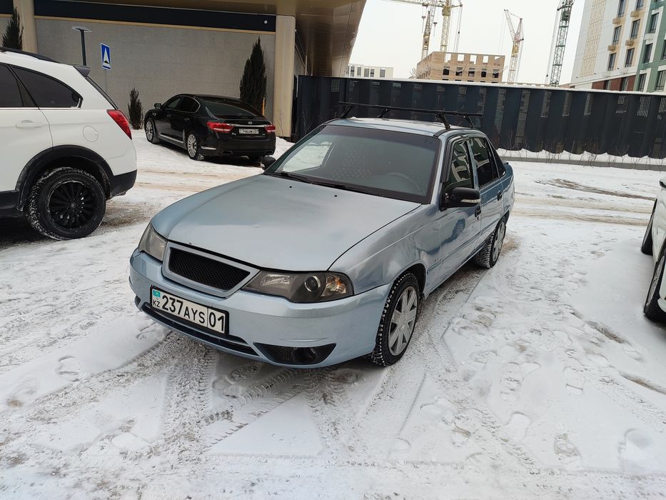 Продам нексию 2014 года