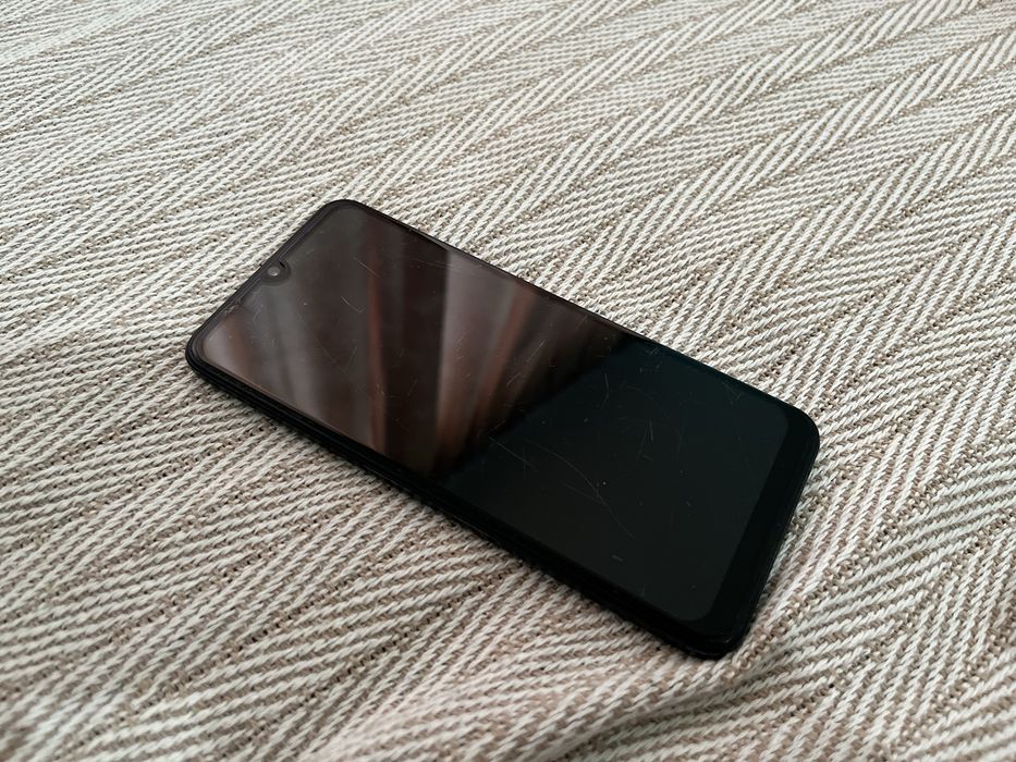 Продам смартфон vivo 23 e