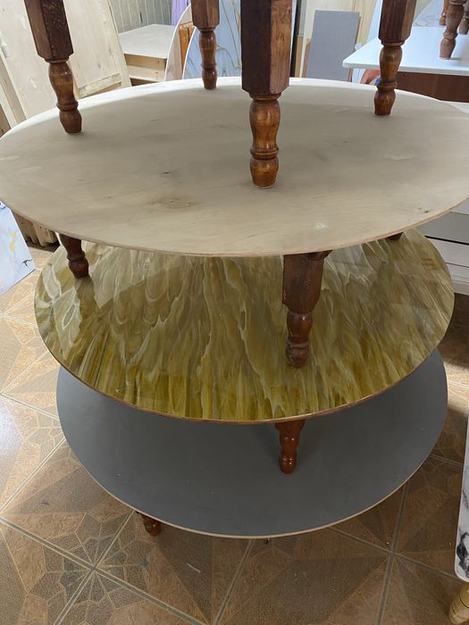 Жер столдар бар.