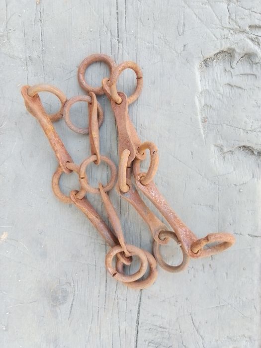 Продам,, стремя, уздечки,,