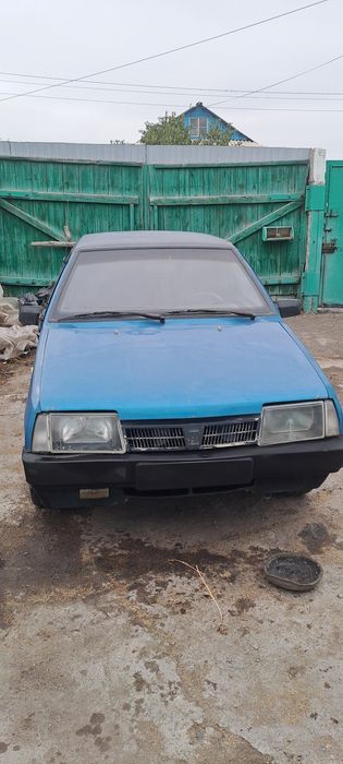 Продам на запчасти ваз 21099