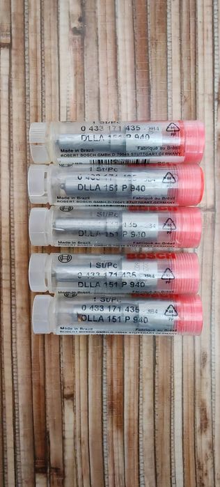 Топливная форсунка BOSCH