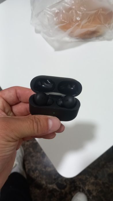 Наушники AirPods Pro