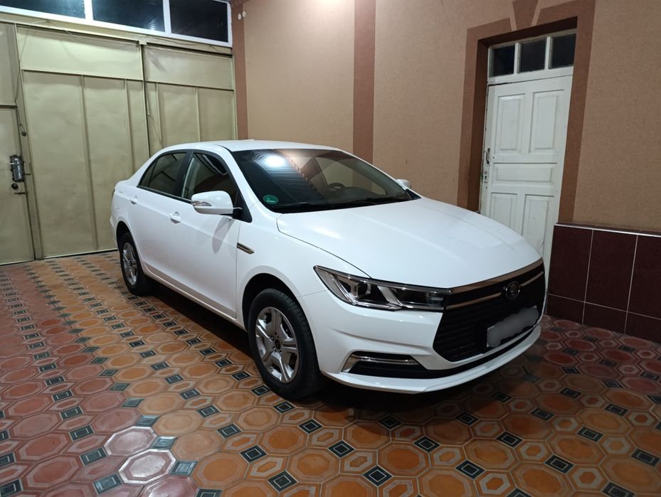 450 kmga yetadigan BYD qin plus