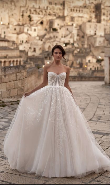 Продам свадебное платье