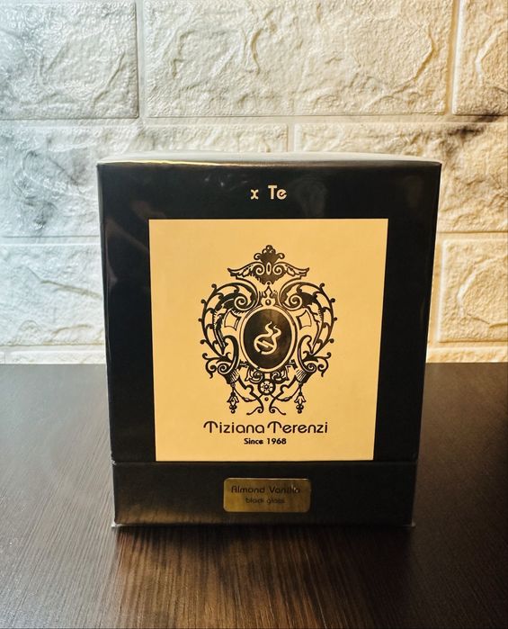 Vînd •	Luxury Candle