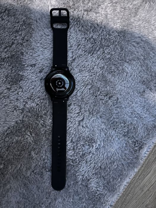 Smart watch , nu se deschide are display ul deconectat