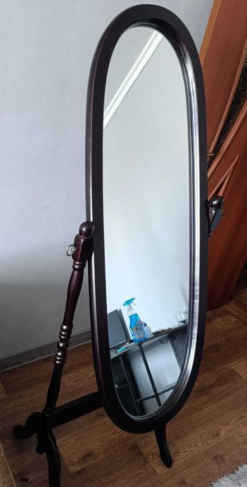 Зеркало на ножках3