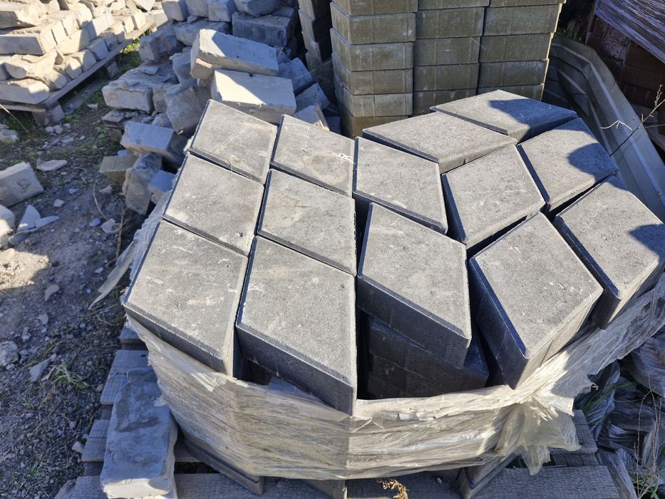 Продам новую брусчатку"Ромб"