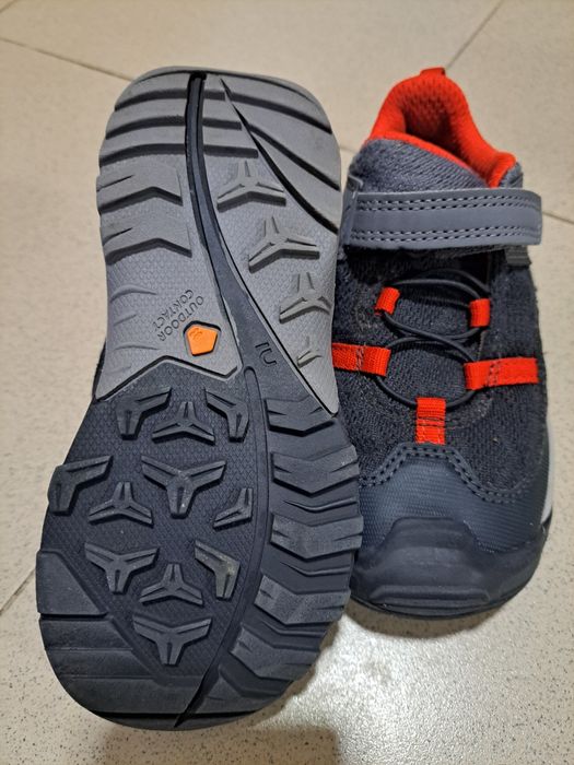 Зимни обувки 27 и 30
