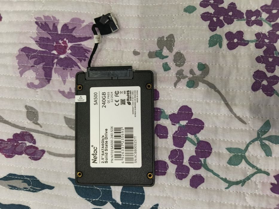 Продам SSD Netac SA500 240GB