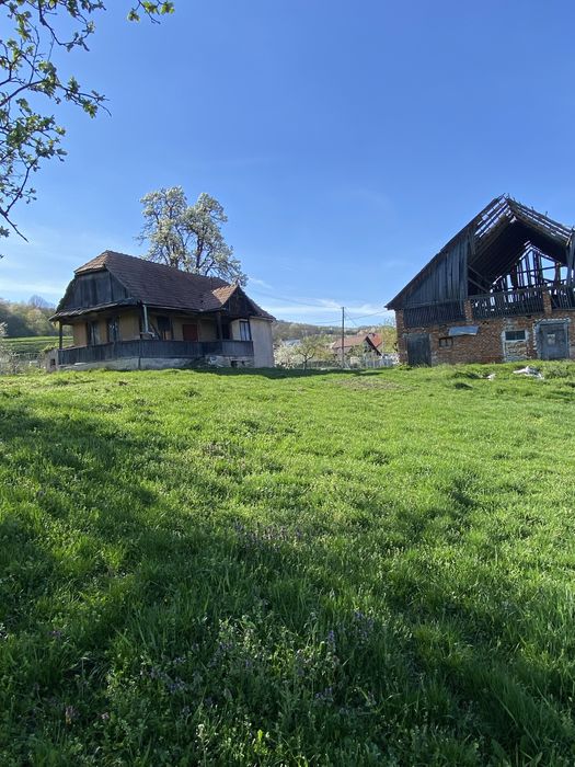 Vand teren pe str Valea Chintaului  , Cluj Napoca   2000 mp