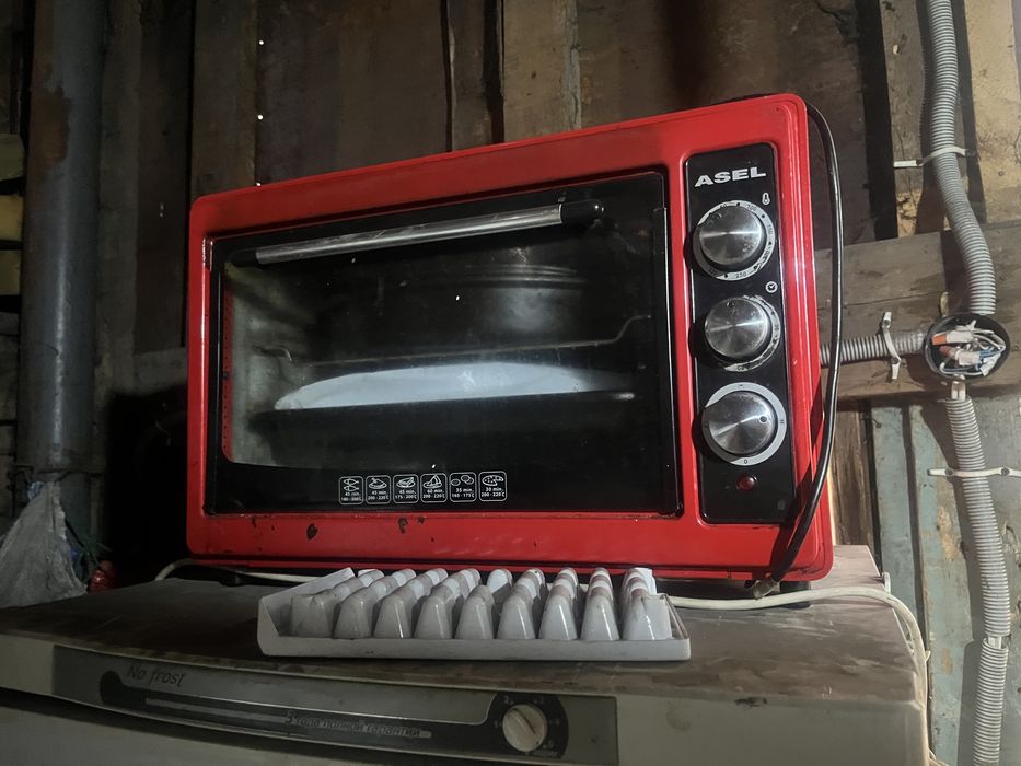 Продам духовку печку
