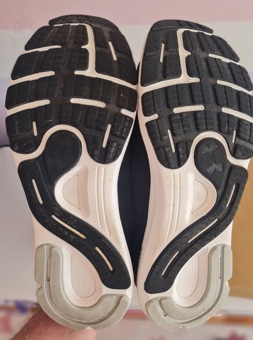 Under Armour Sonic 6