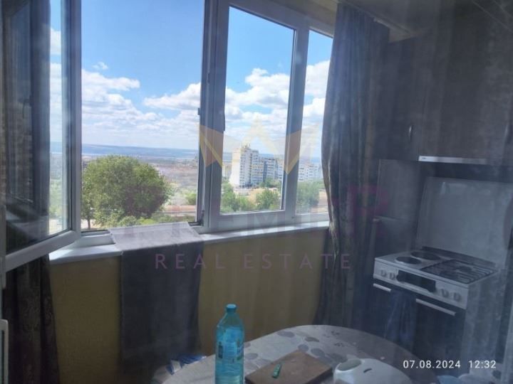 Продава се Двустаен апартамент в Варна, Владислав Варненчик - 47 кв.м за 1543 €/кв.м - Снимка #2