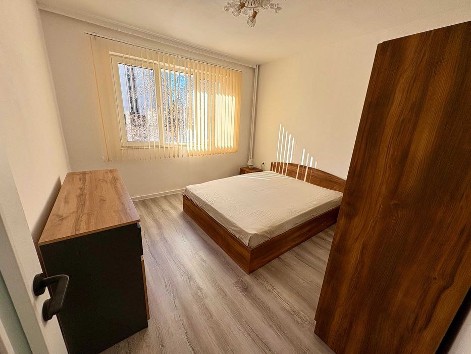 Дава се под наем Тристаен апартамент в Варна, Лятно кино Тракия - 70 кв.м за 459 € - Снимка #3