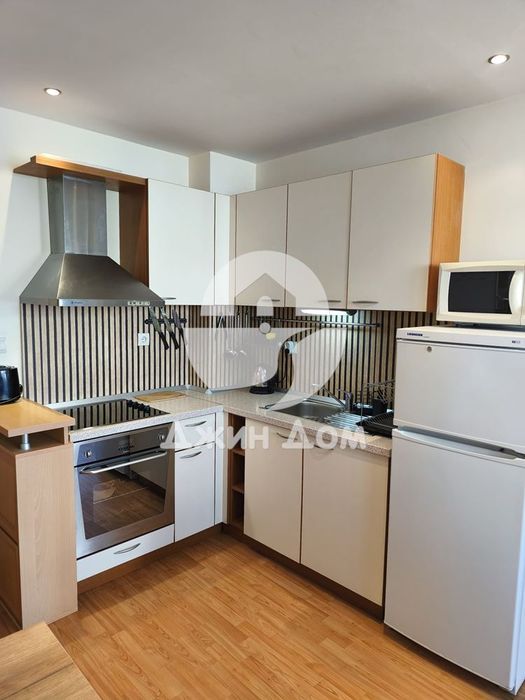 Продава се Двустаен апартамент в Свети Влас - 60 кв.м за 804 €/кв.м - Снимка #2