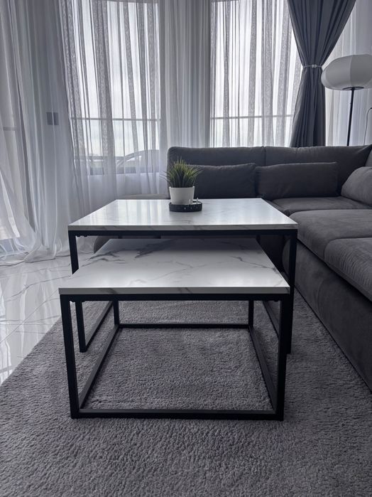 Холна масичка Aiko