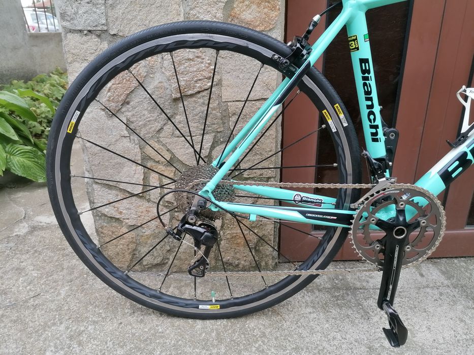 Шосеен BIANCHI  2*11 Shimano 105