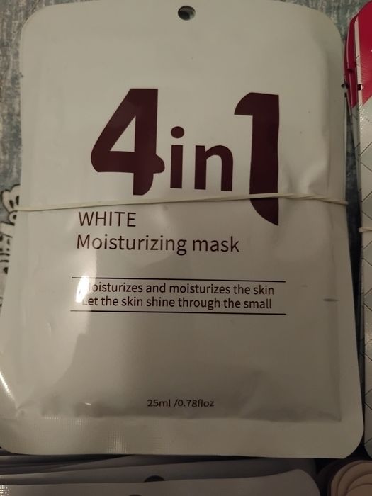 Тканевые маски для лица