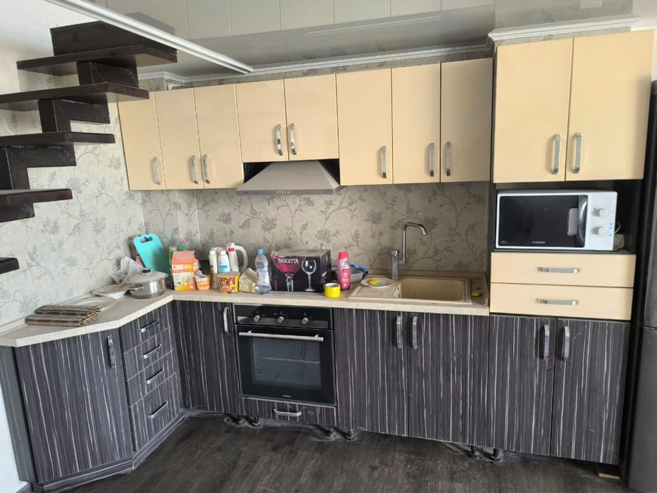 Кухонный гарнитур