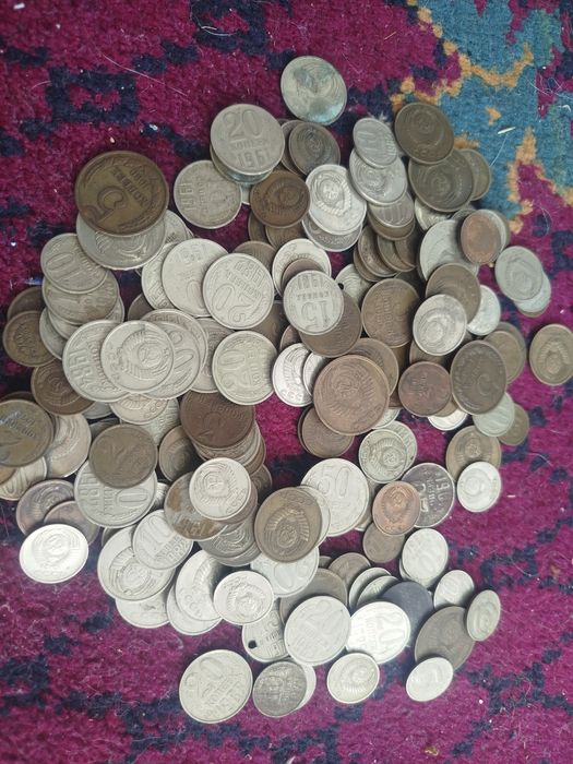 Продам коллекцию монет