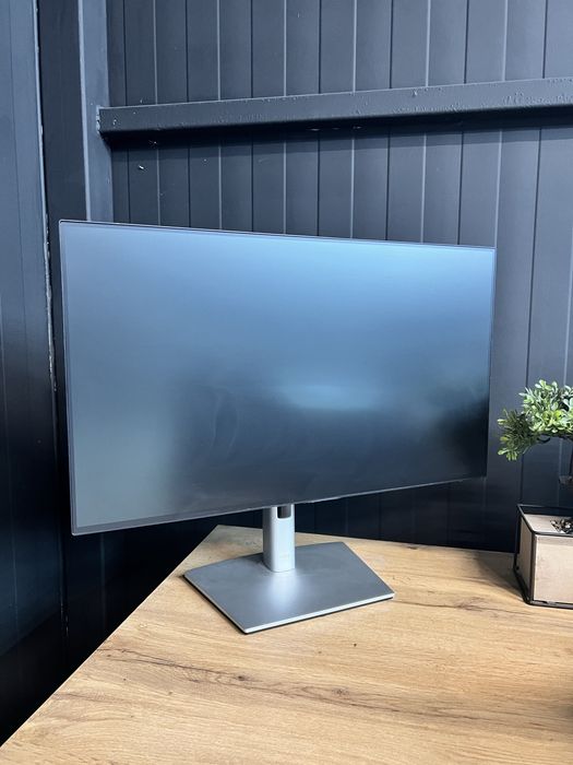 Монитор Dell U2422H - 24” инча 24
