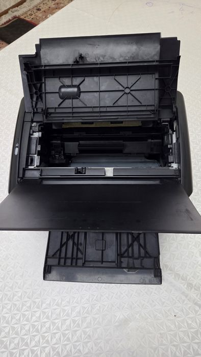 Срочно продаётся LBP3010B