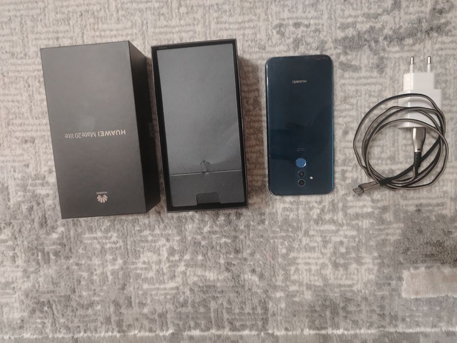 Продам Huawei mate 20 lite