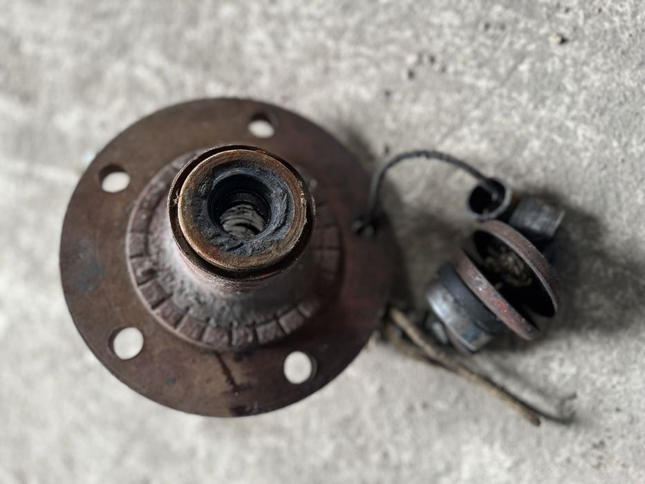 Ступица на сельхозтехнику