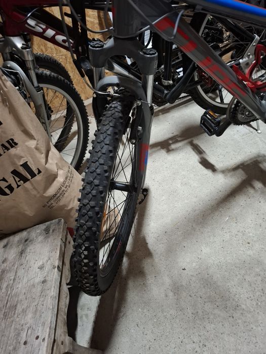 Biciceta cube race 24