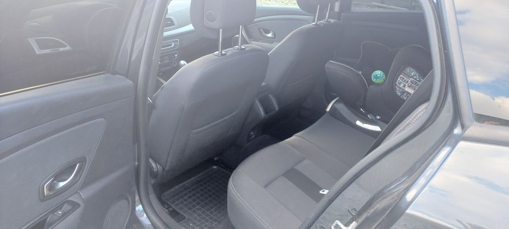 RENAULT Megane 2011 — imagine 3