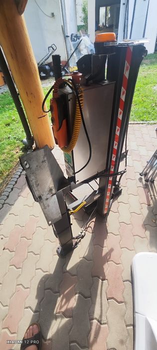 Lift pentru Microbuz