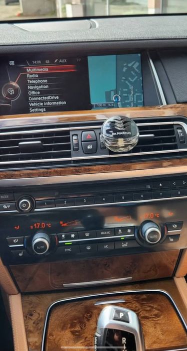 BMW 730d/androit auto