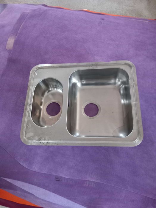 Корита за кухненски мивки - единични и двойни