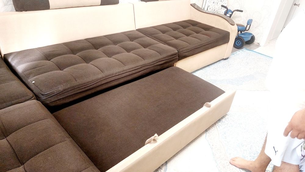 Продаю диван, б/у