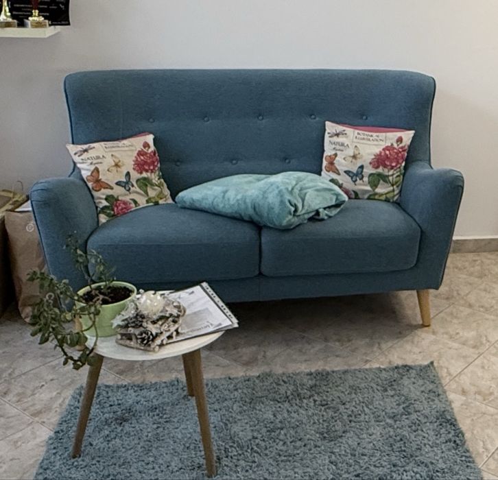 Двуместен диван / канапе