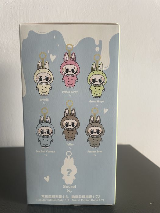 labubu exciting macaron edition cumparat din magaziunul pop mart barca