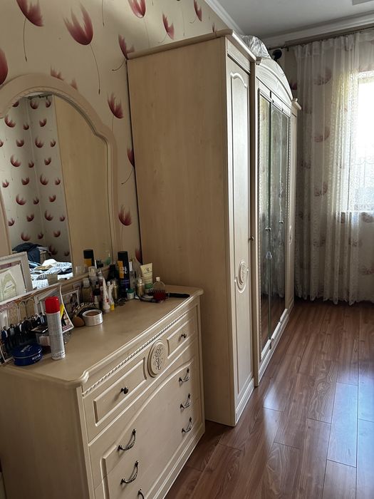 Спальный гарнитур