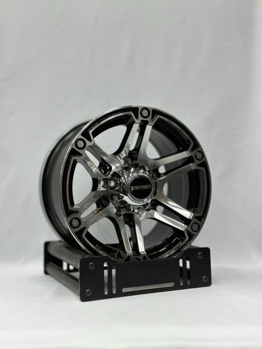 Усилинный модель диск R16 5x139.7