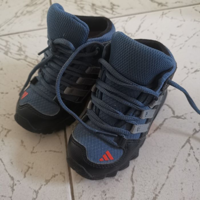 Обувки Jordan Adidas