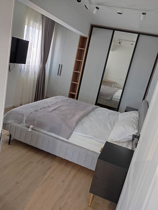 Inchiriez apartament nou