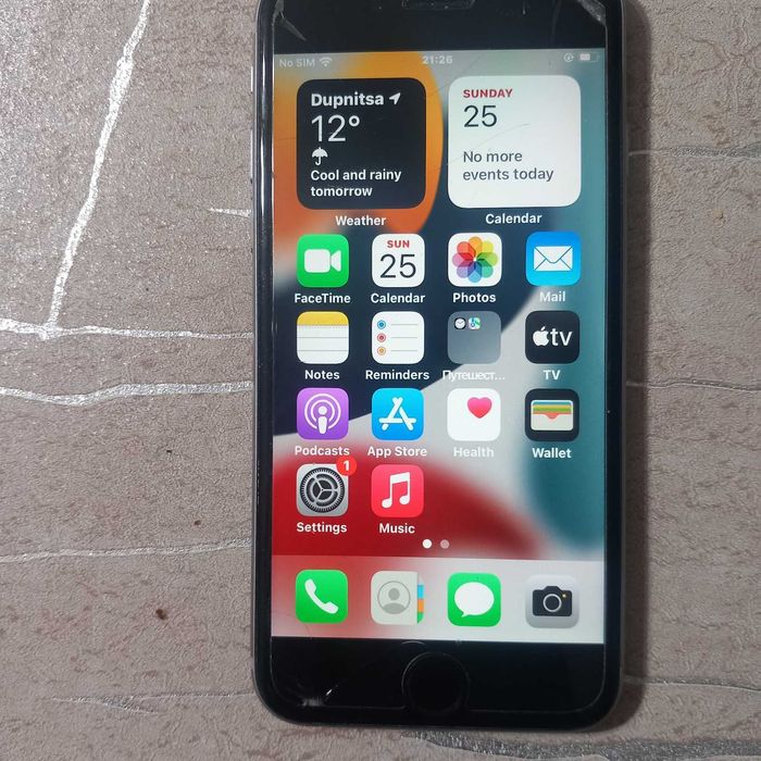 продавам телефон айфон 6S
